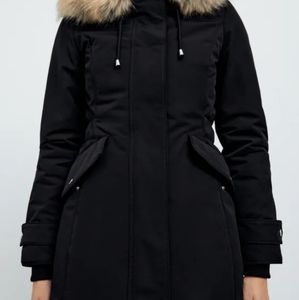 Zara (S) Black Parka